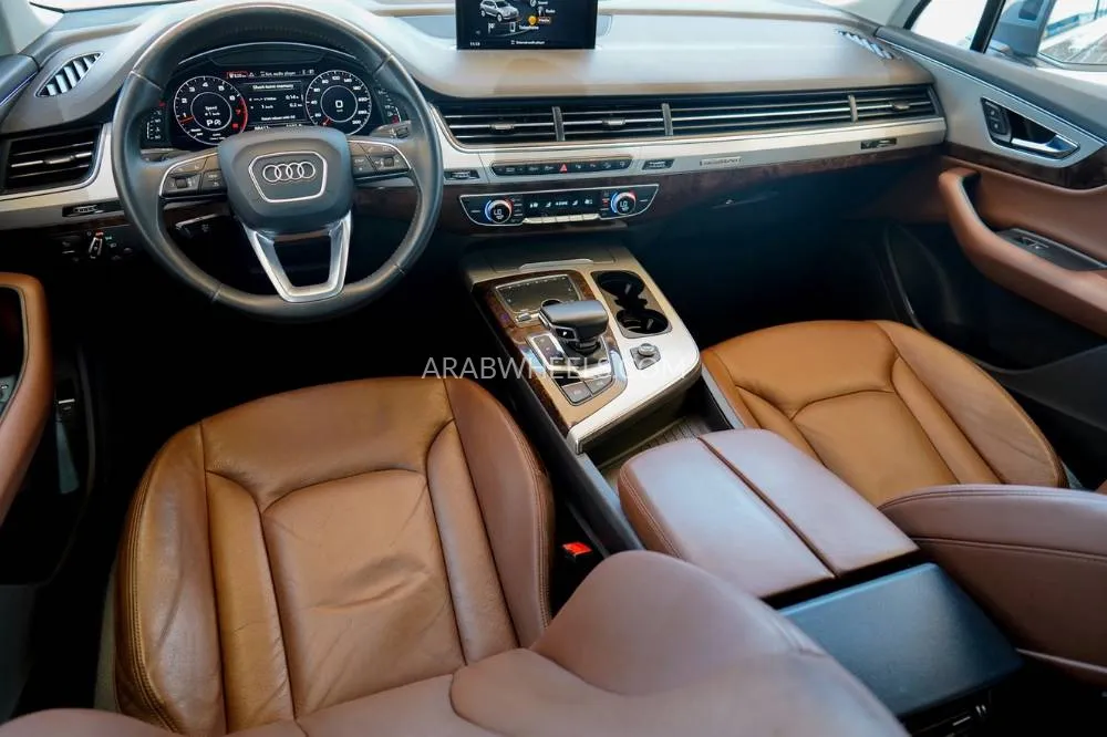 Audi Q7 2016 for Sale in Dubai Image-15