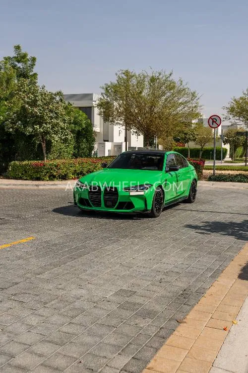 بي إم دبليو الفئة الثالثة 2022 for Sale in دبي Image-3