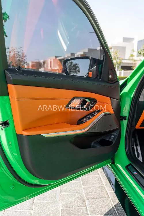 بي إم دبليو الفئة الثالثة 2022 for Sale in دبي Image-22