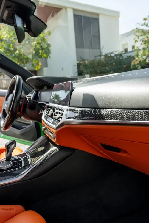 بي إم دبليو الفئة الثالثة 2022 for Sale in دبي Image-29