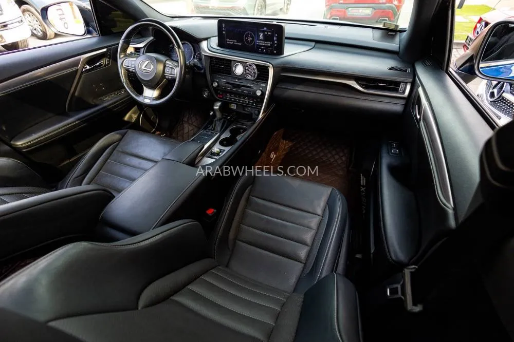 Lexus RX 2022 for Sale in Dubai Image-17