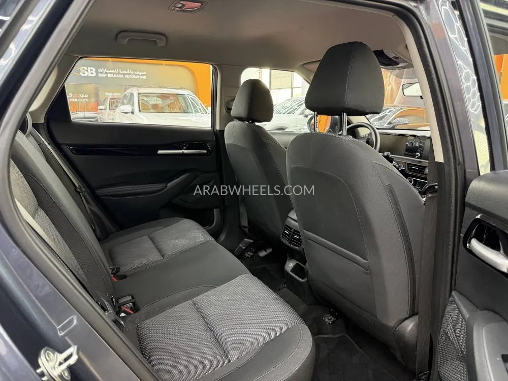 Kia Seltos 2024 for Sale in Dubai Image-12