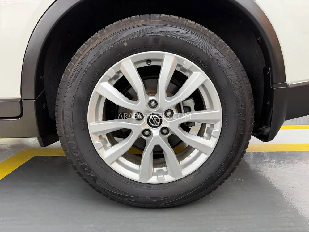 Nissan X-Trail 2022 for Sale in Dubai Image-13