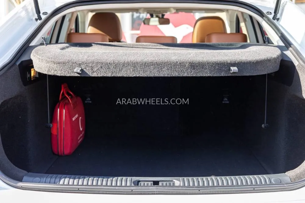 بيستون B70 2025 for Sale in دبي Image-25