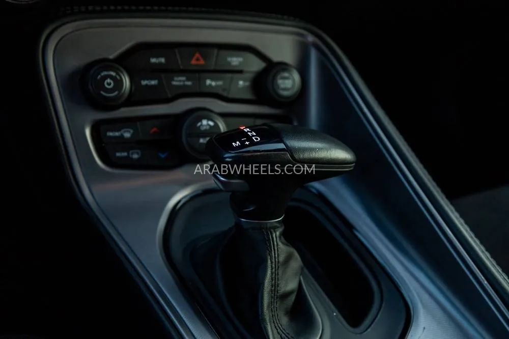 Dodge Challenger 2023 for Sale in Dubai Image-21