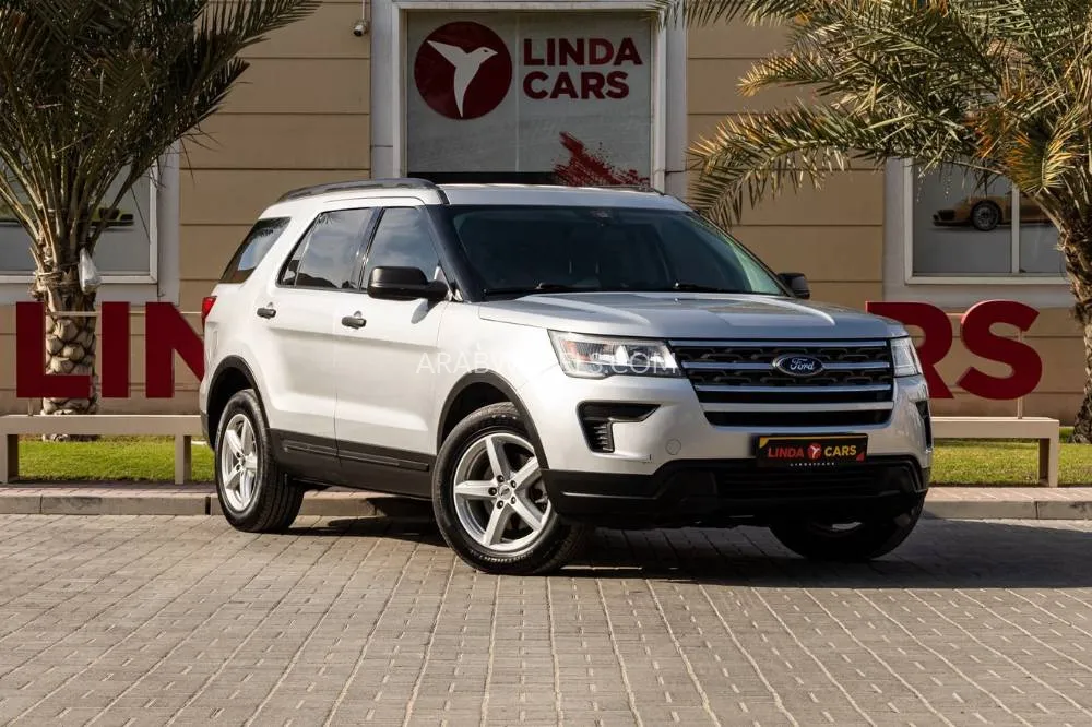 Ford Explorer 2018 for Sale in Dubai Image-3