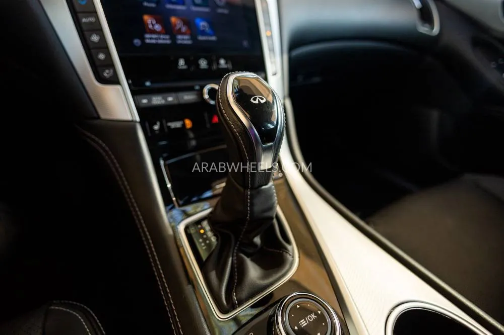 Infiniti Q50 2023 for Sale in Dubai Image-18