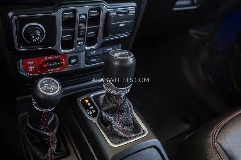 Jeep Wrangler 2020 for Sale in Dubai Image-21