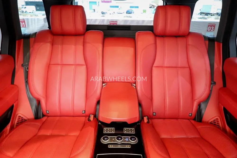 Land Rover Range Rover 2015 for Sale in Dubai Image-26