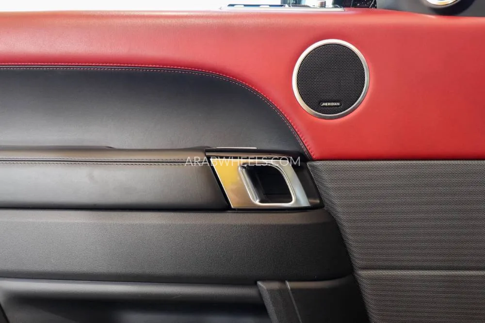 Land Rover Range Rover Sport 2019 for Sale in Dubai Image-12