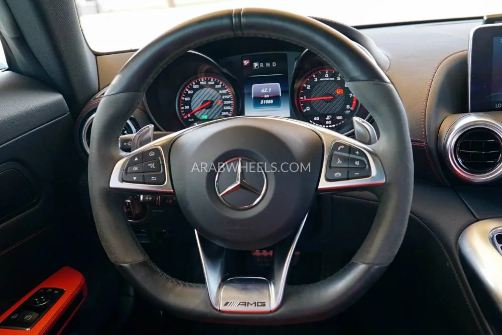 Mercedes Benz AMG GT 2016 for Sale in Dubai Image-17