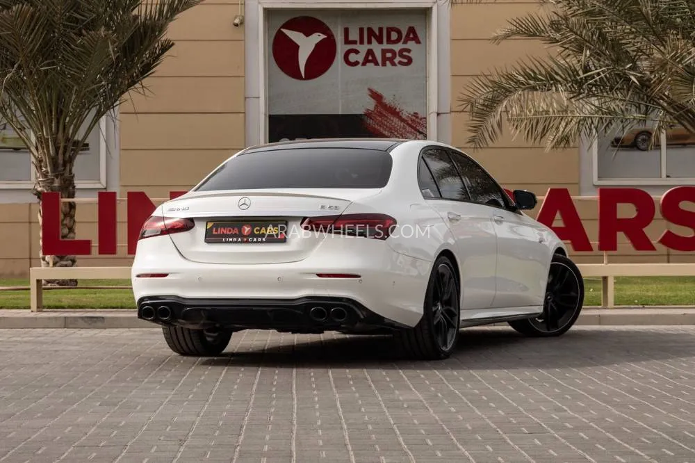 Mercedes Benz E Class 2023 for Sale in Dubai Image-9