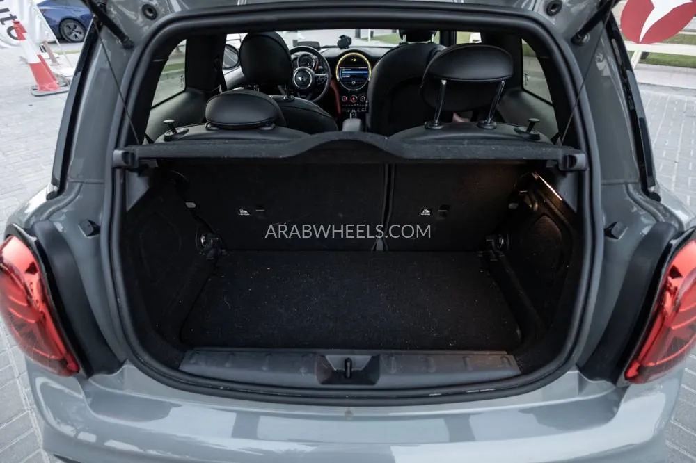 Mini Hatch 2021 for Sale in Dubai Image-24