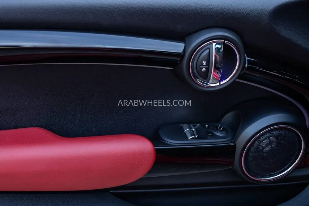 Mini Hatch 2018 for Sale in Dubai Image-13