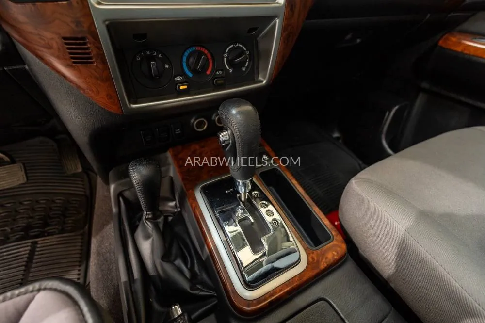 Nissan Patrol 2021 for Sale in Dubai Image-19