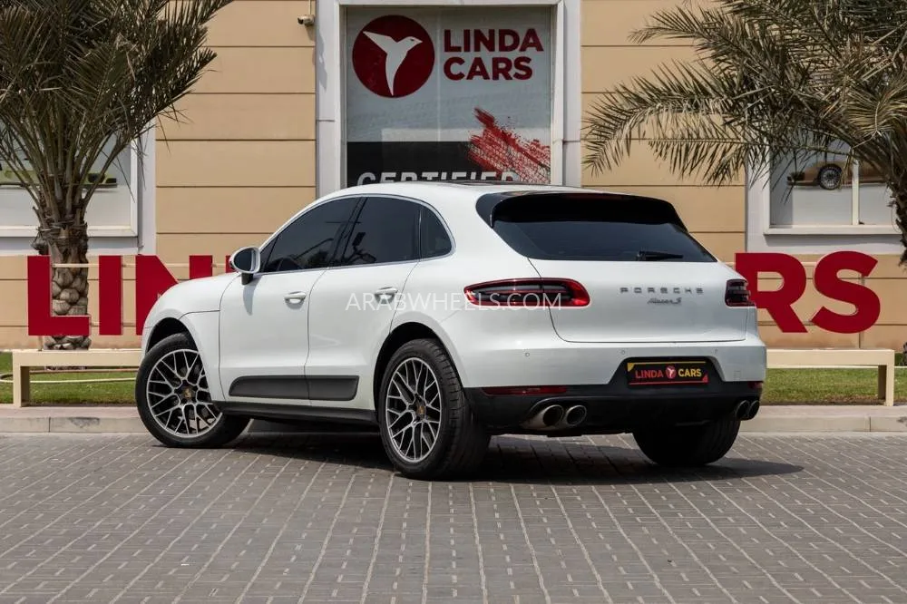 Porsche Macan 2015 for Sale in Dubai Image-8