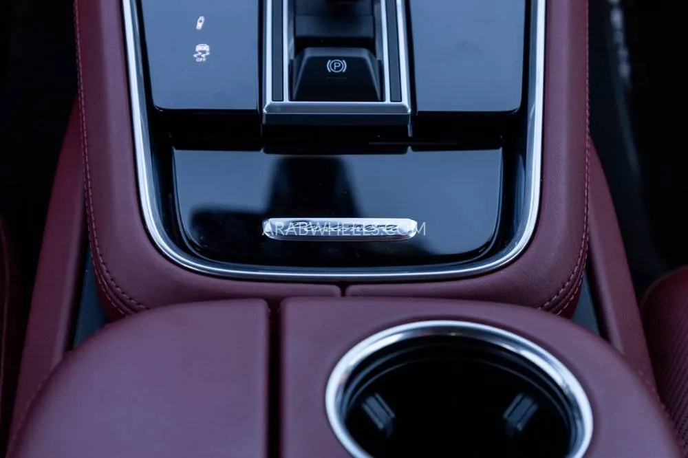 Porsche Panamera 2022 for Sale in Dubai Image-25