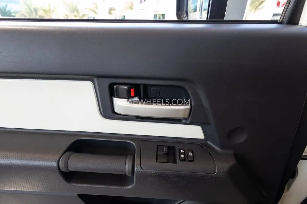 Toyota FJ Cruiser 2022 for Sale in Dubai Image-12