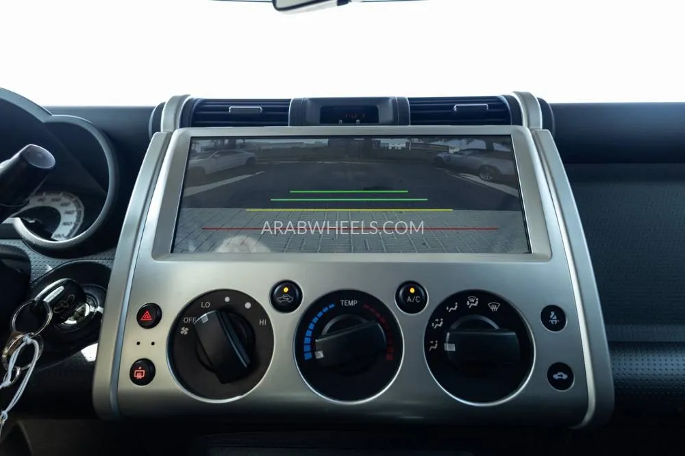 Toyota FJ Cruiser 2022 for Sale in Dubai Image-19