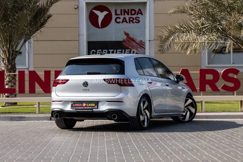 Volkswagen Golf GTI 2021 for Sale in Dubai Image-8