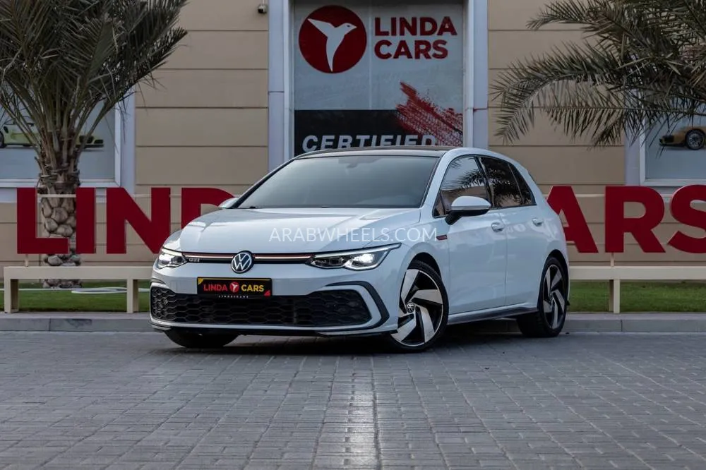 Volkswagen Golf GTI 2021 for Sale in Dubai Image-2