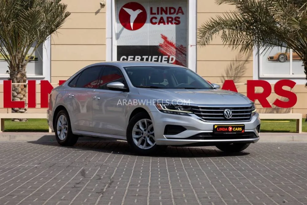 Volkswagen Passat 2021 for Sale in Dubai Image-3