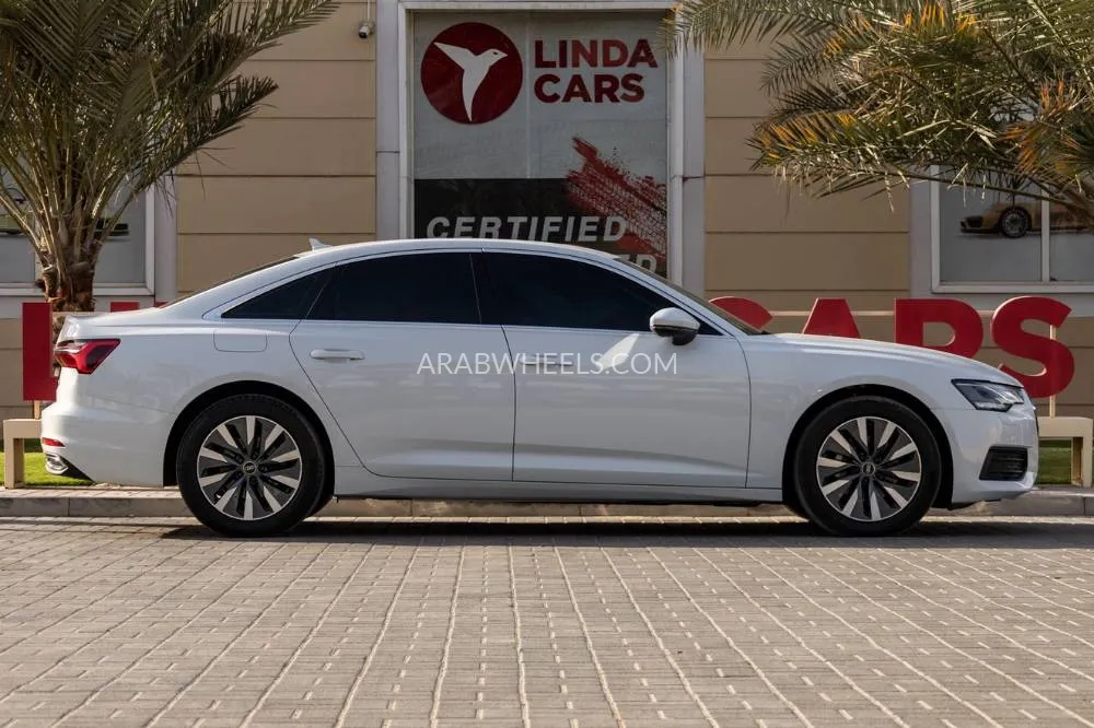 Audi A6 2023 for Sale in Dubai Image-9