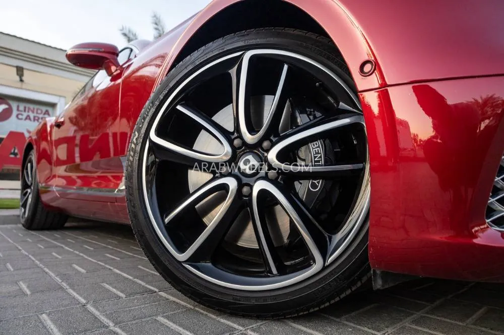 Bentley Continental GT 2019 for Sale in Dubai Image-11