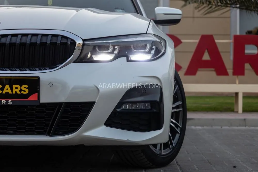 BMW 3 series 2020 for Sale in Dubai Image-5