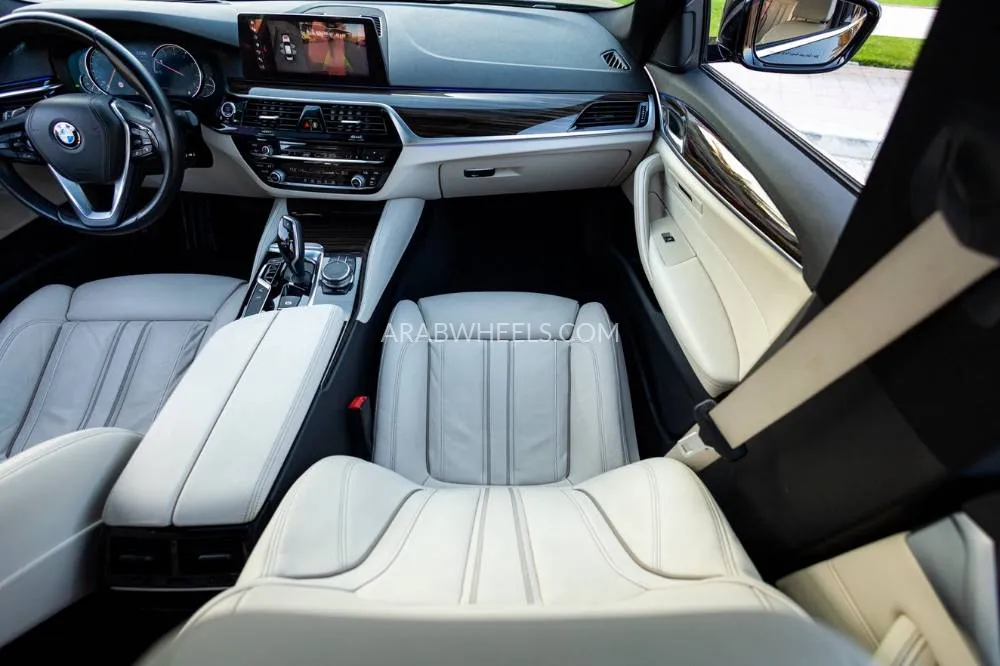 BMW 5 series 2019 for Sale in Dubai Image-15