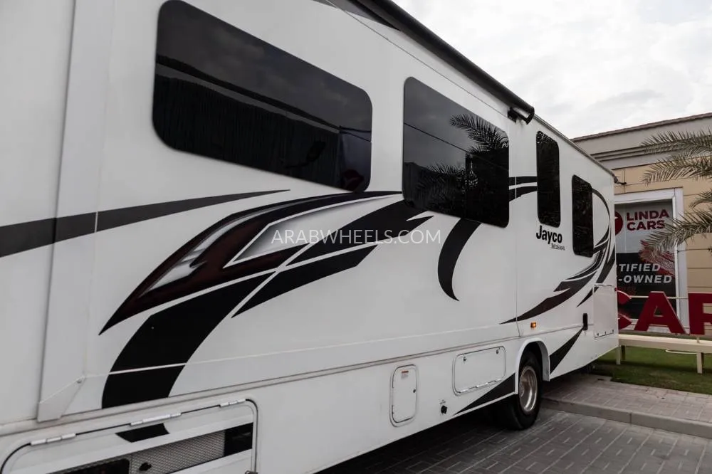 Ford E 450 2022 for Sale in Dubai Image-8