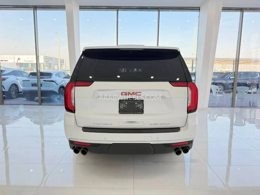 GMC Yukon 2023 for Sale in Abu Dhabi Image-5