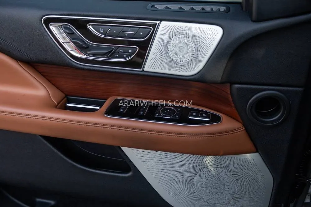 Lincoln Navigator 2021 for Sale in Dubai Image-12
