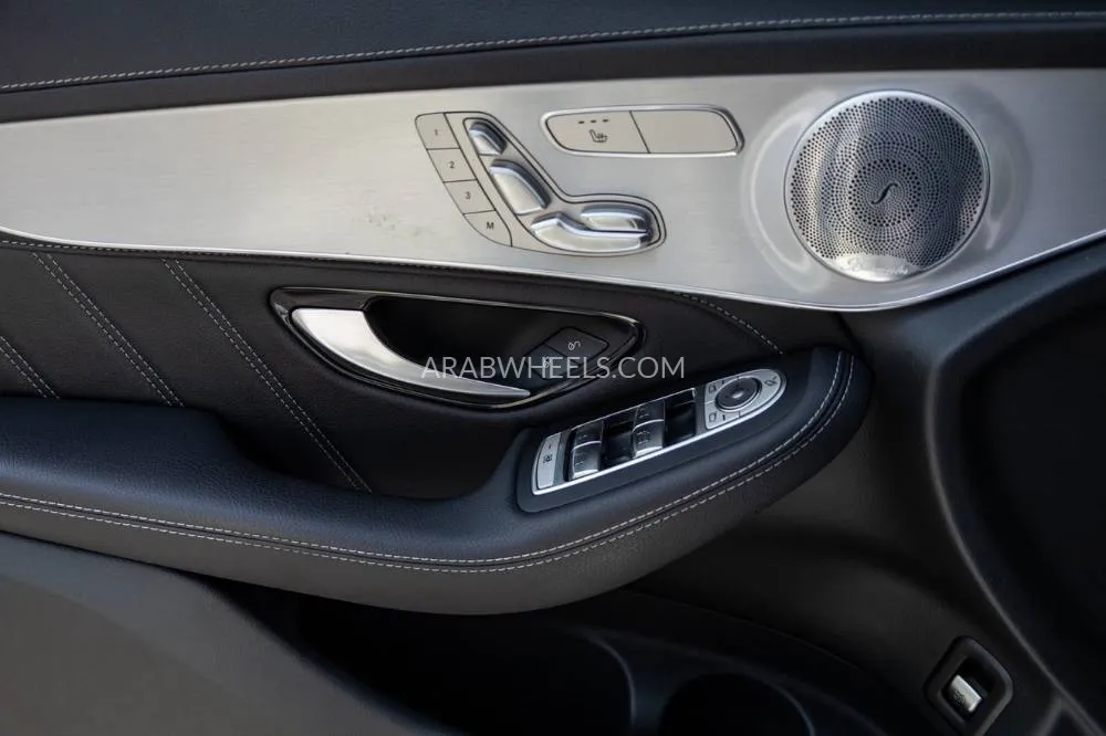 Mercedes Benz GLC Class 2020 for Sale in Dubai Image-12