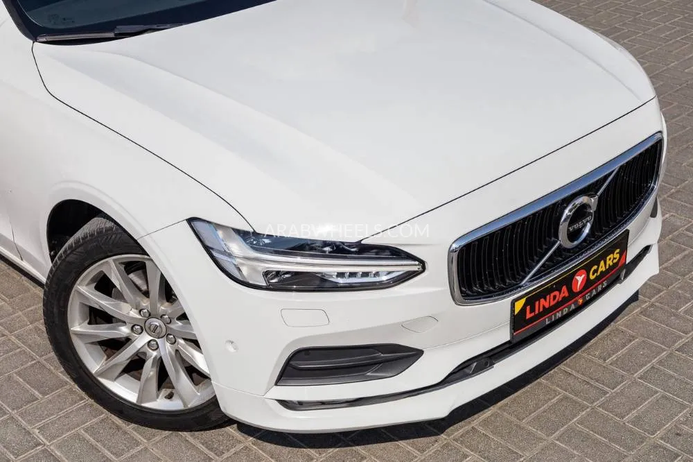 Volvo S90 2017 for Sale in Dubai Image-7