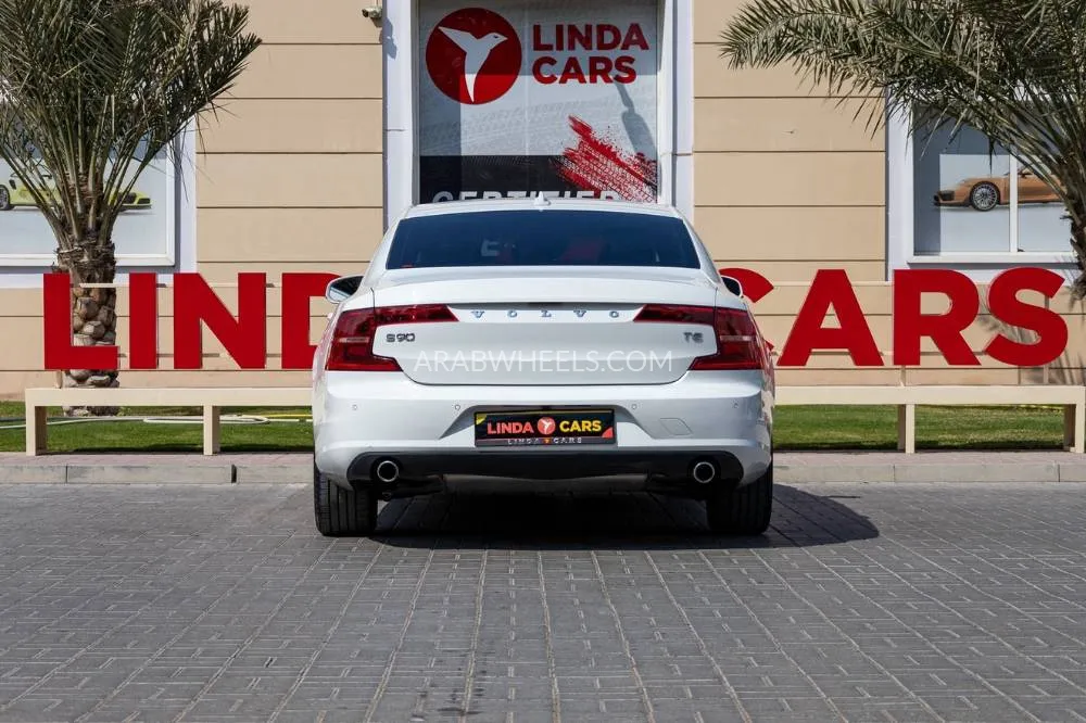 Volvo S90 2017 for Sale in Dubai Image-9
