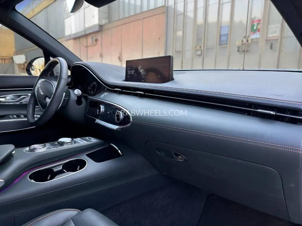 Genesis GV70 2024 for Sale in Dubai Image-13