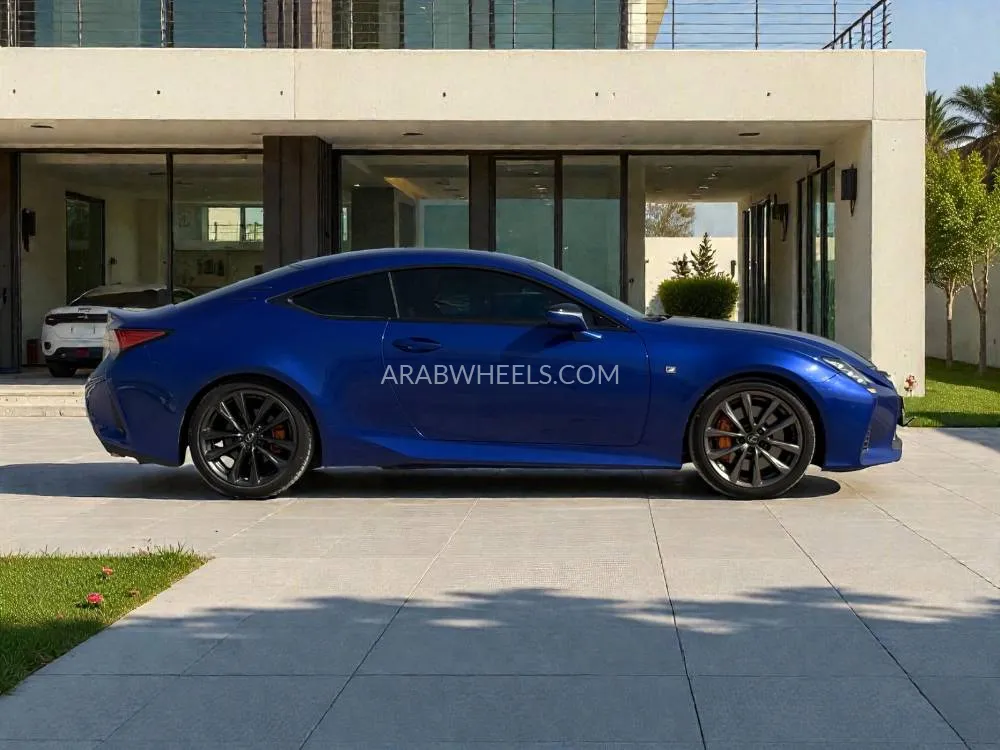 Lexus RC 2019 for Sale in Dubai Image-9