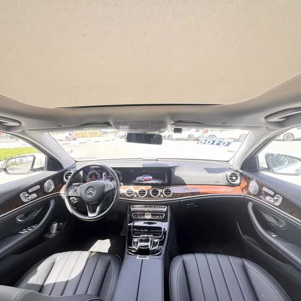 Mercedes Benz E Class 2017 for Sale in Dubai Image-10
