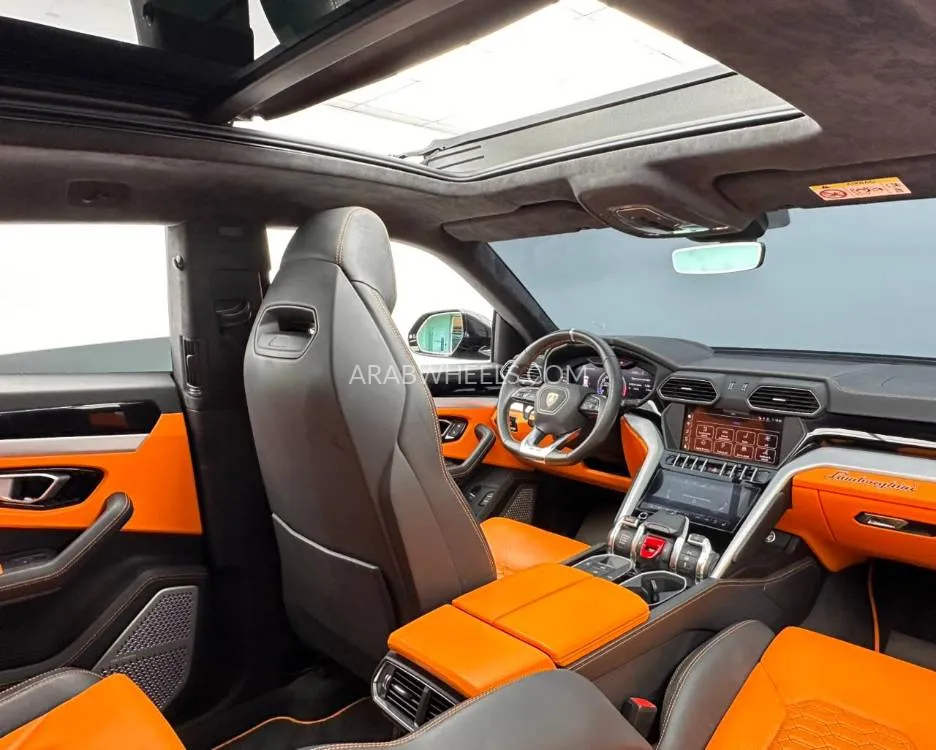 Lamborghini Urus 2019 for Sale in Dubai Image-14