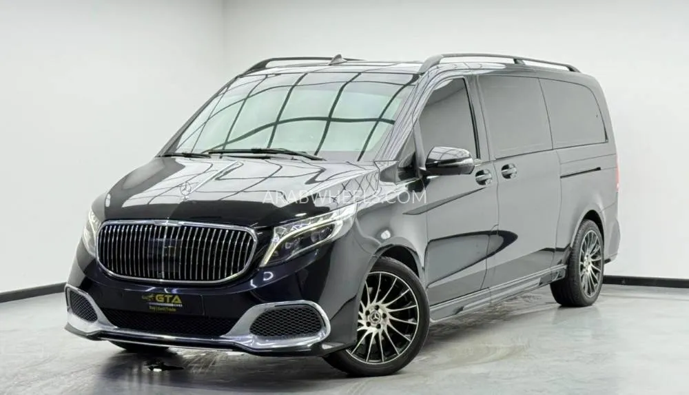 Mercedes Benz V Class 2023 for Sale in Dubai Image-3