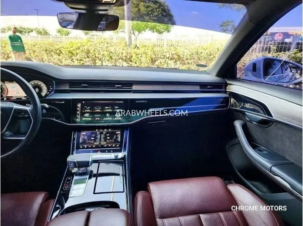 Audi A8 2021 for Sale in Dubai Image-16