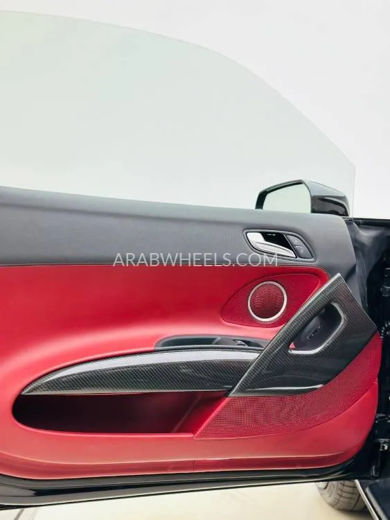 Audi R8 Spyder 2014 for Sale in Dubai Image-11