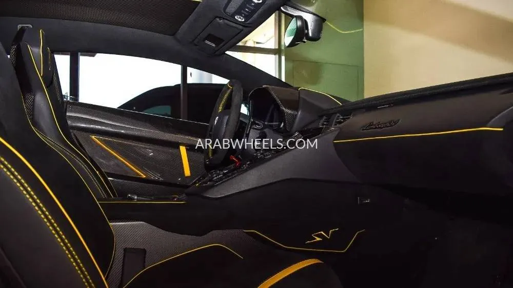 لامبورغيني أفينتادور 2016 for Sale in دبي Image-3