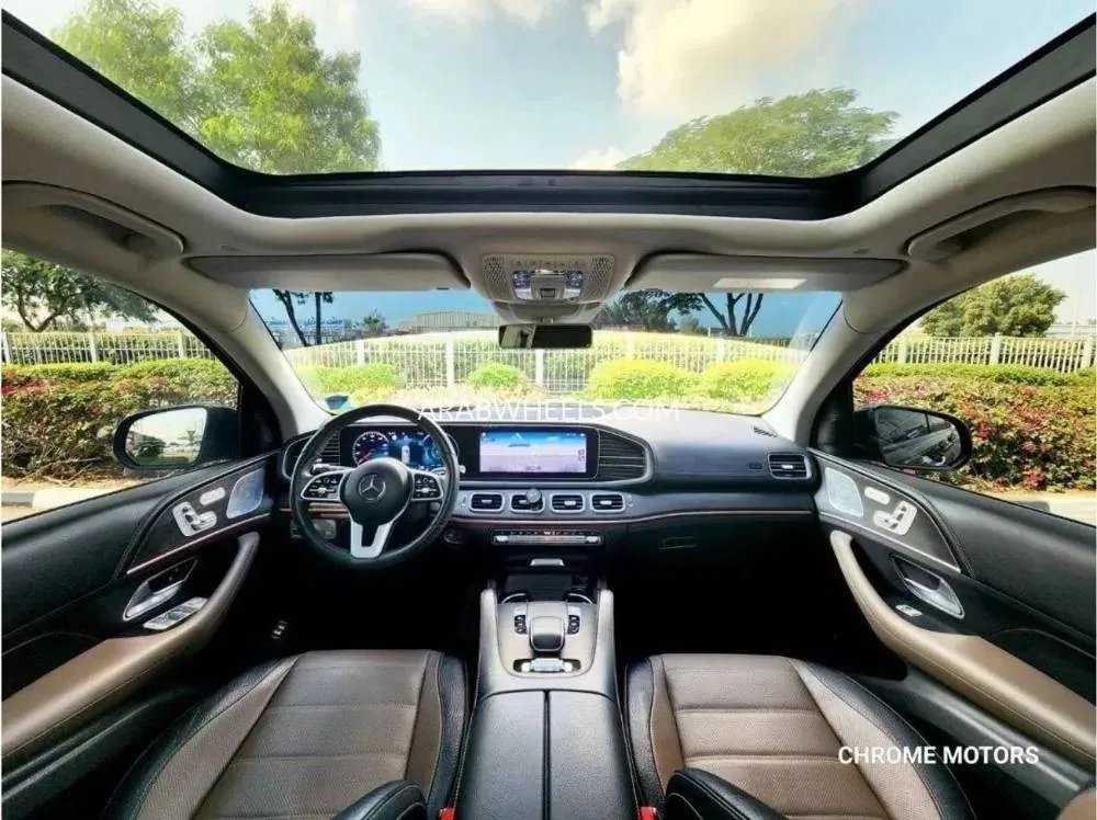 Mercedes Benz GLE Class 2019 for Sale in Dubai Image-14