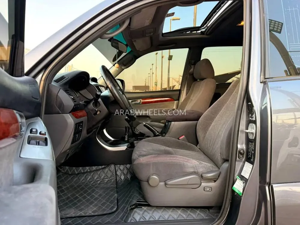Toyota Land Cruiser Prado 2008 for Sale in Sharjah Image-10
