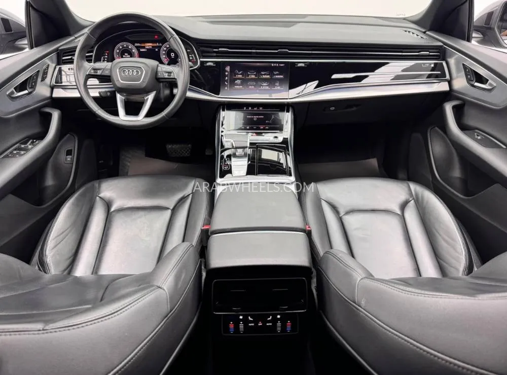 Audi Q8 2020 for Sale in Dubai Image-8
