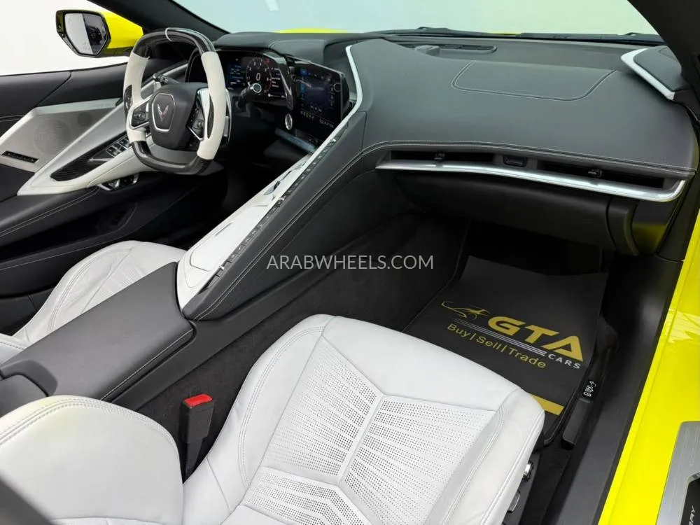 Chevrolet Corvette 2022 for Sale in Dubai Image-10