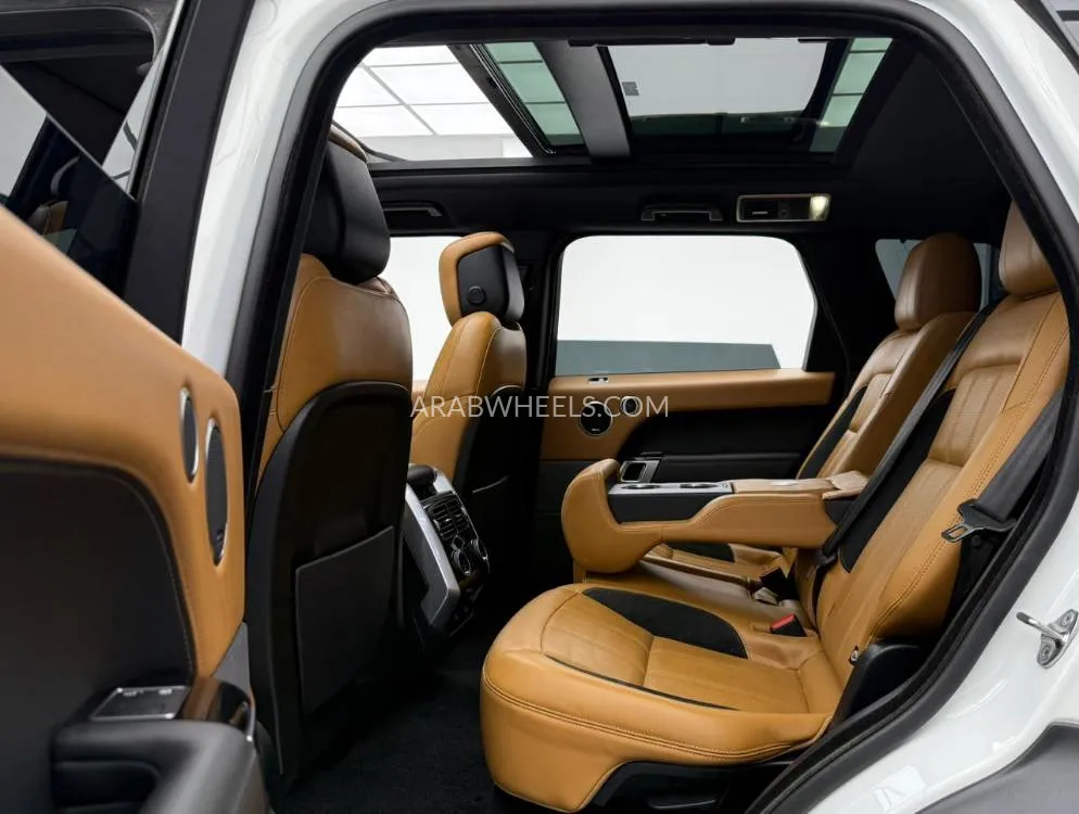 لاند روفر رينج روفر سبورت 2019 for Sale in دبي Image-16