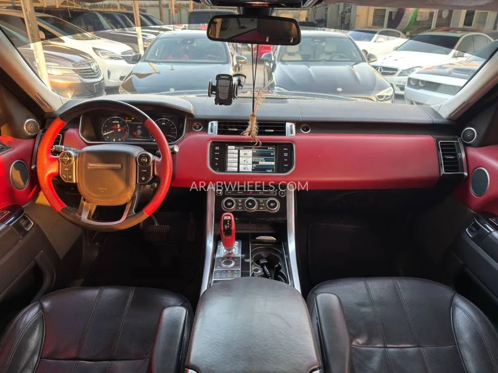 Land Rover Range Rover Sport 2015 for Sale in Sharjah Image-7